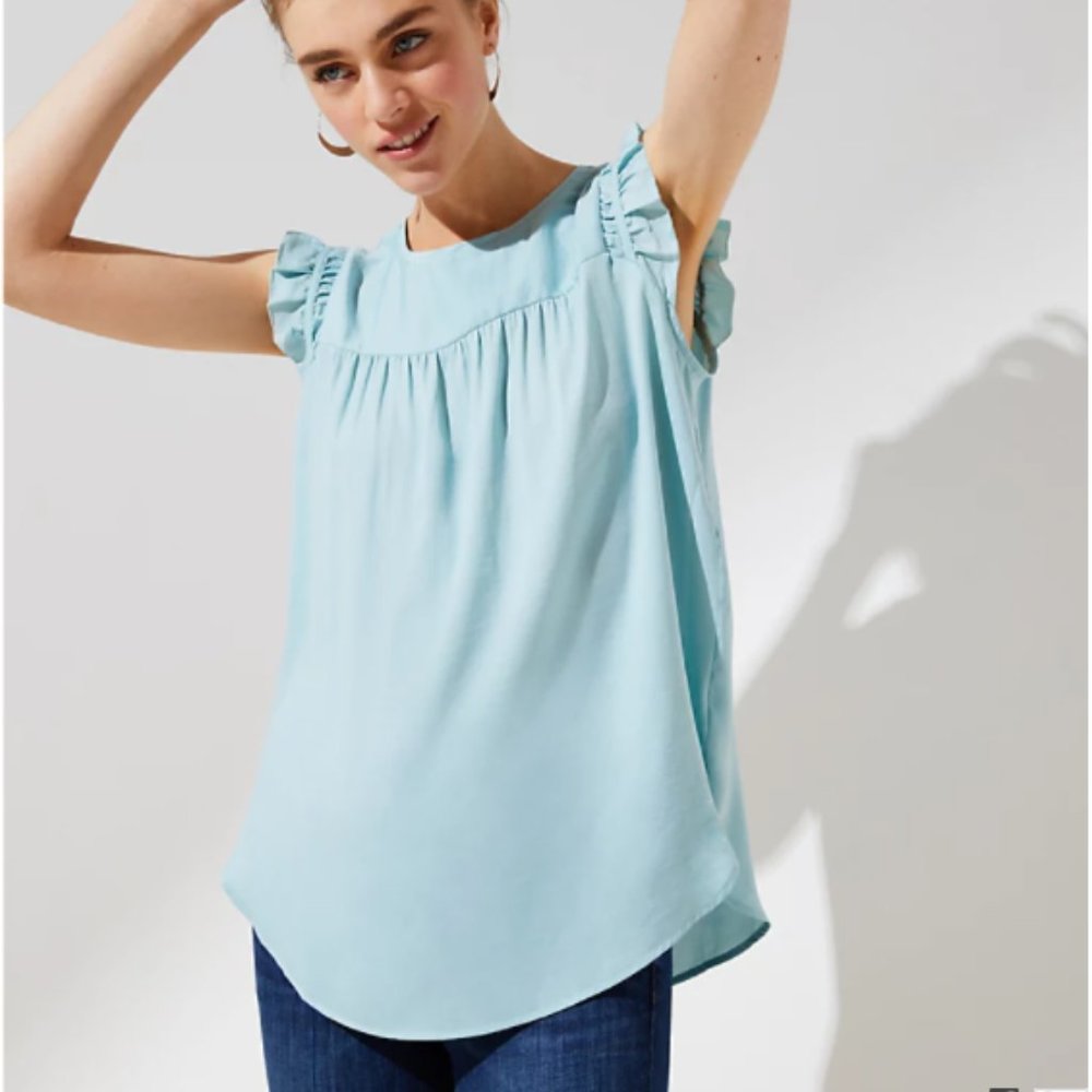 LOFT | Flutter Top - Picture 2 of 4